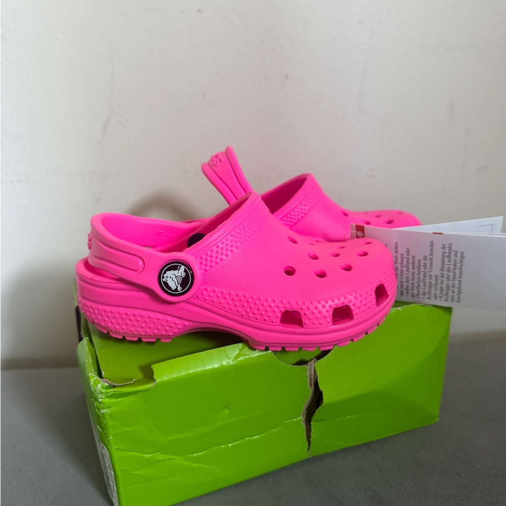 CROCS Kids Neon Pink Sandals